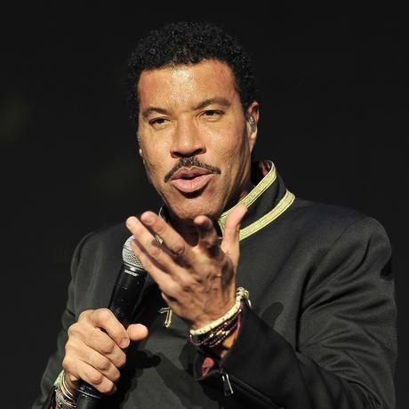 TRULY: An Evening of Lionel Richie with Friends (Non-Musical Performance)
